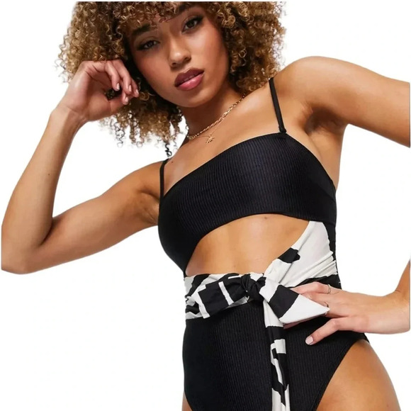 River Island Cut Out Tie Waist Bandeau One Piece Swimsuit Black Size 8 NWT - Picture 12 of 13